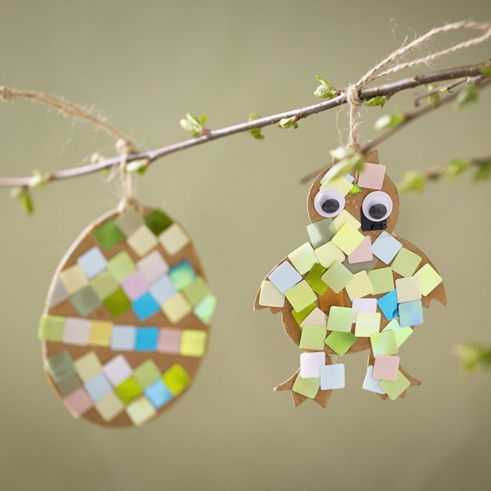Pääsiäistipu ja -muna mosaiikeista