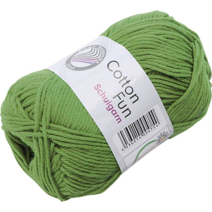 Akryylilanka, puikoila 3-3,5, toukokuunvihreä, 50 g/ 1 kerä