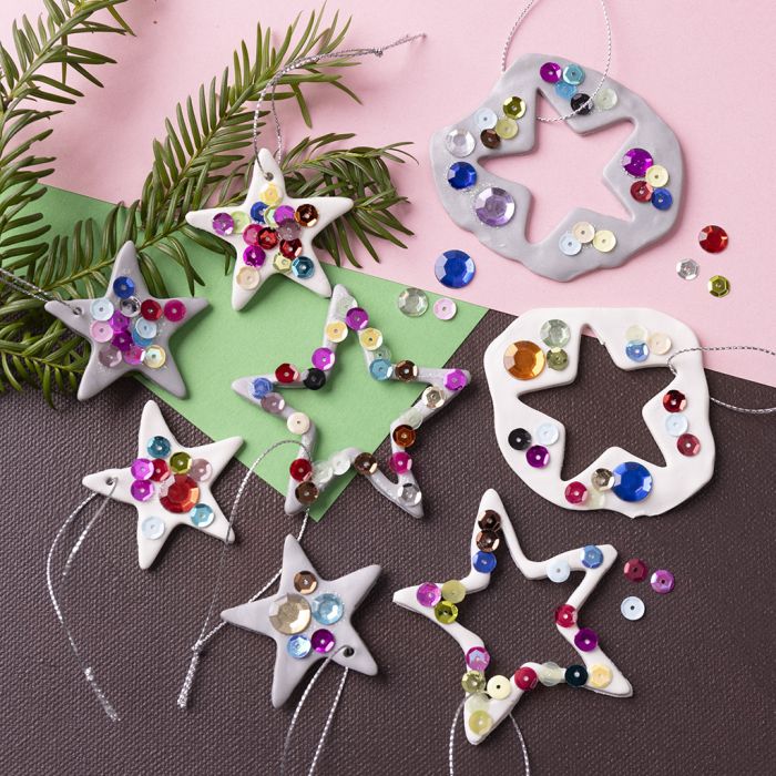 Ripustettava tähti hienoa polymeerimassaa