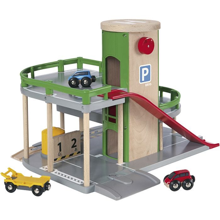 BRIO Parkkitalo, 18,5x39x34,3 cm, 1 set