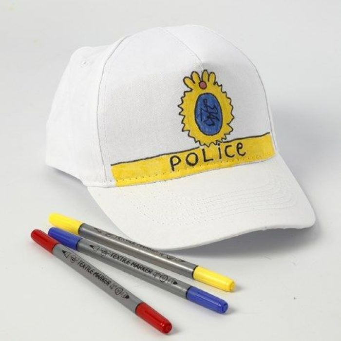 Lippalakki poliisitunnuksilla