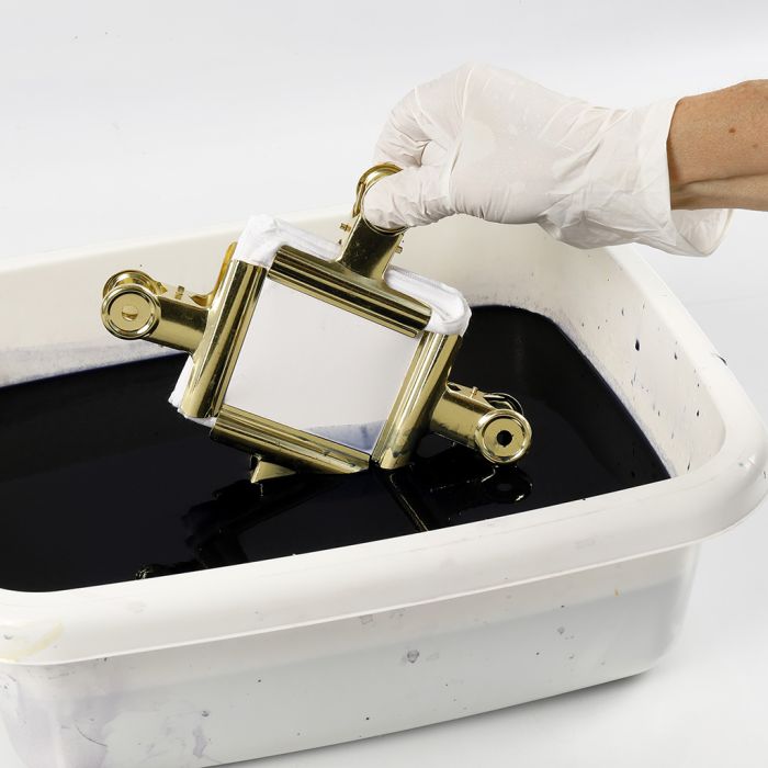 Kuinka värjätä shibori- tekniikalla