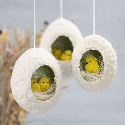 Pääsiäismunat paperimassasta