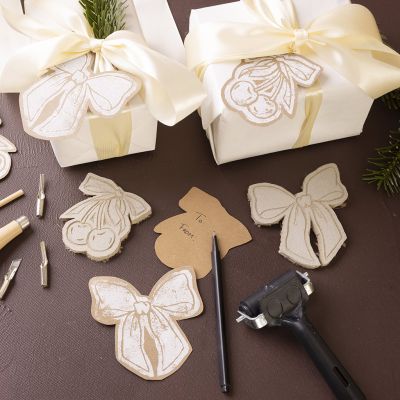 Linopainannalla tehty kortti