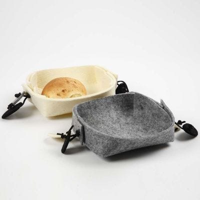 Leipäkori huovasta