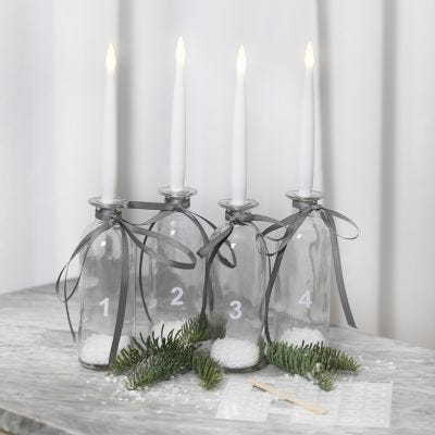 Adventtikynttilät lasipulloista